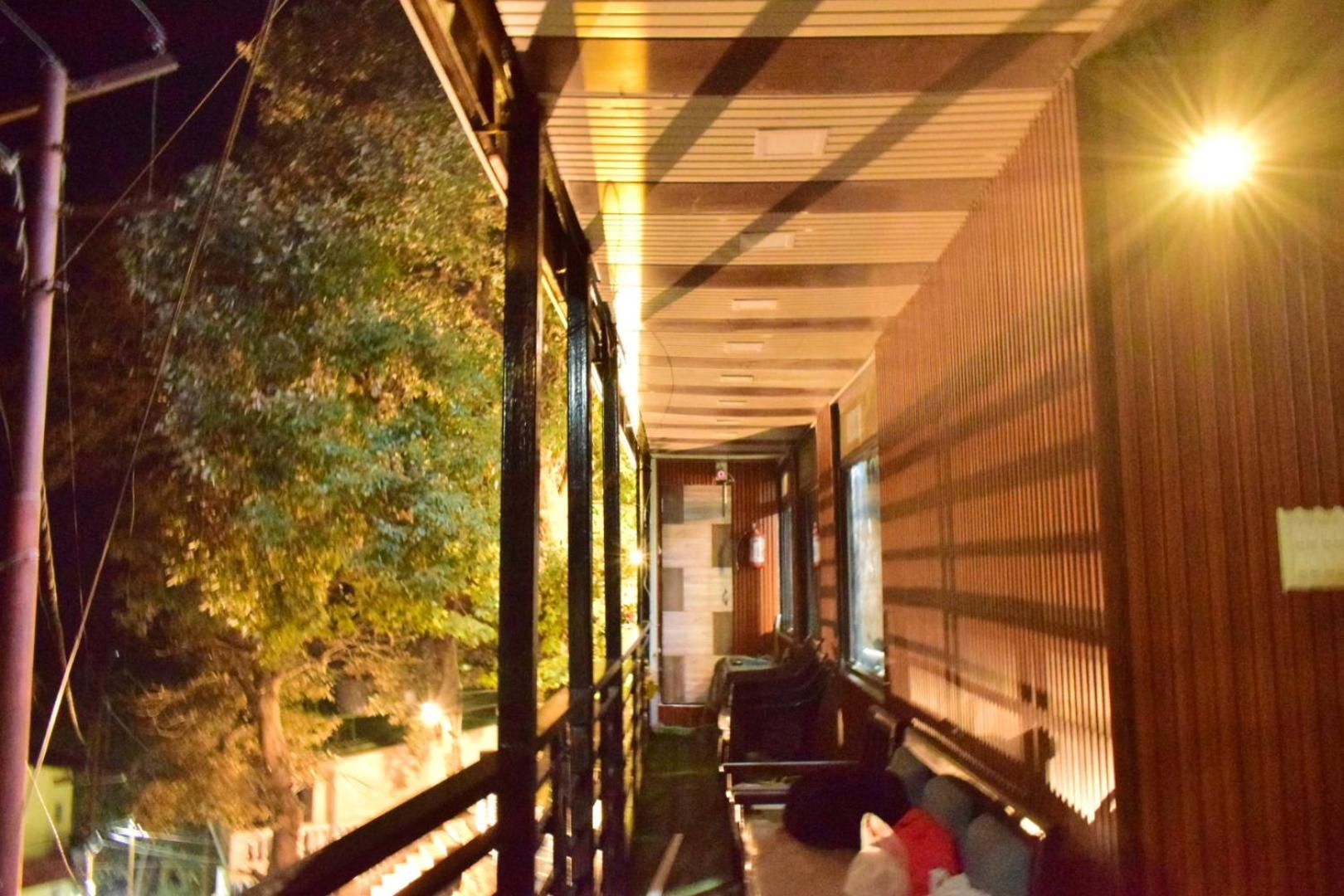 Rudhraksh Villa 4Br- Perfect Vacay Villa 무소리에 외부 사진