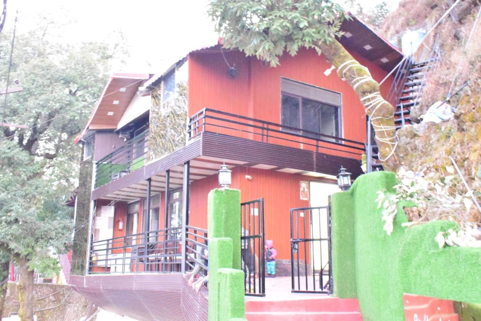 Rudhraksh Villa 4Br- Perfect Vacay Villa 무소리에 외부 사진