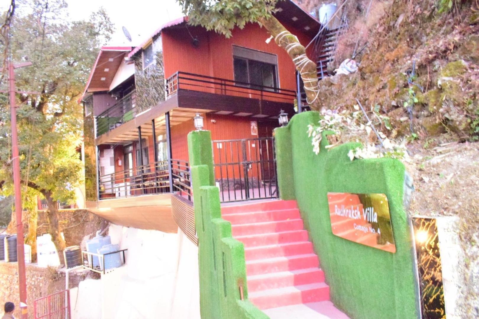Rudhraksh Villa 4Br- Perfect Vacay Villa 무소리에 외부 사진