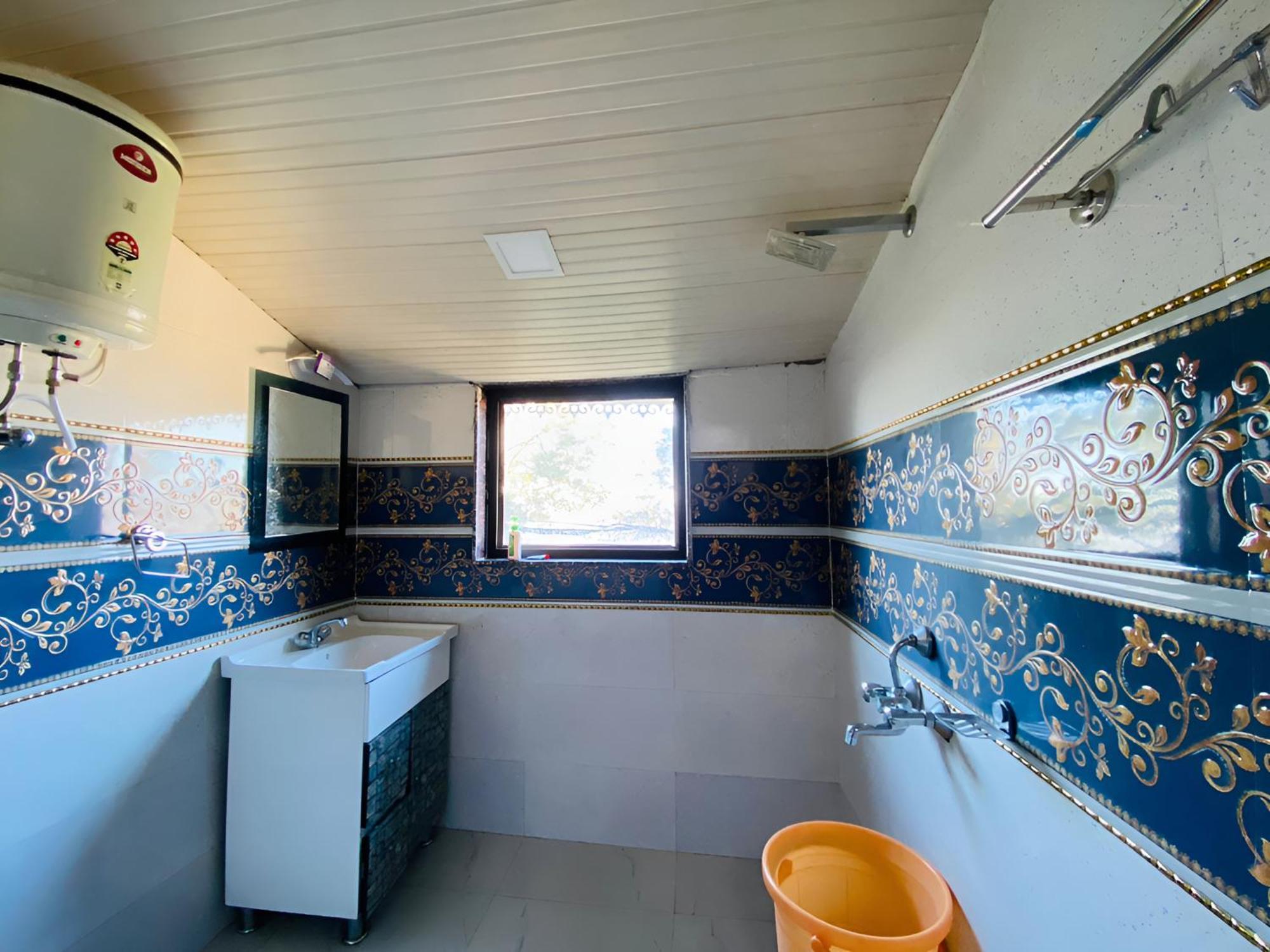 Rudhraksh Villa 4Br- Perfect Vacay Villa 무소리에 외부 사진