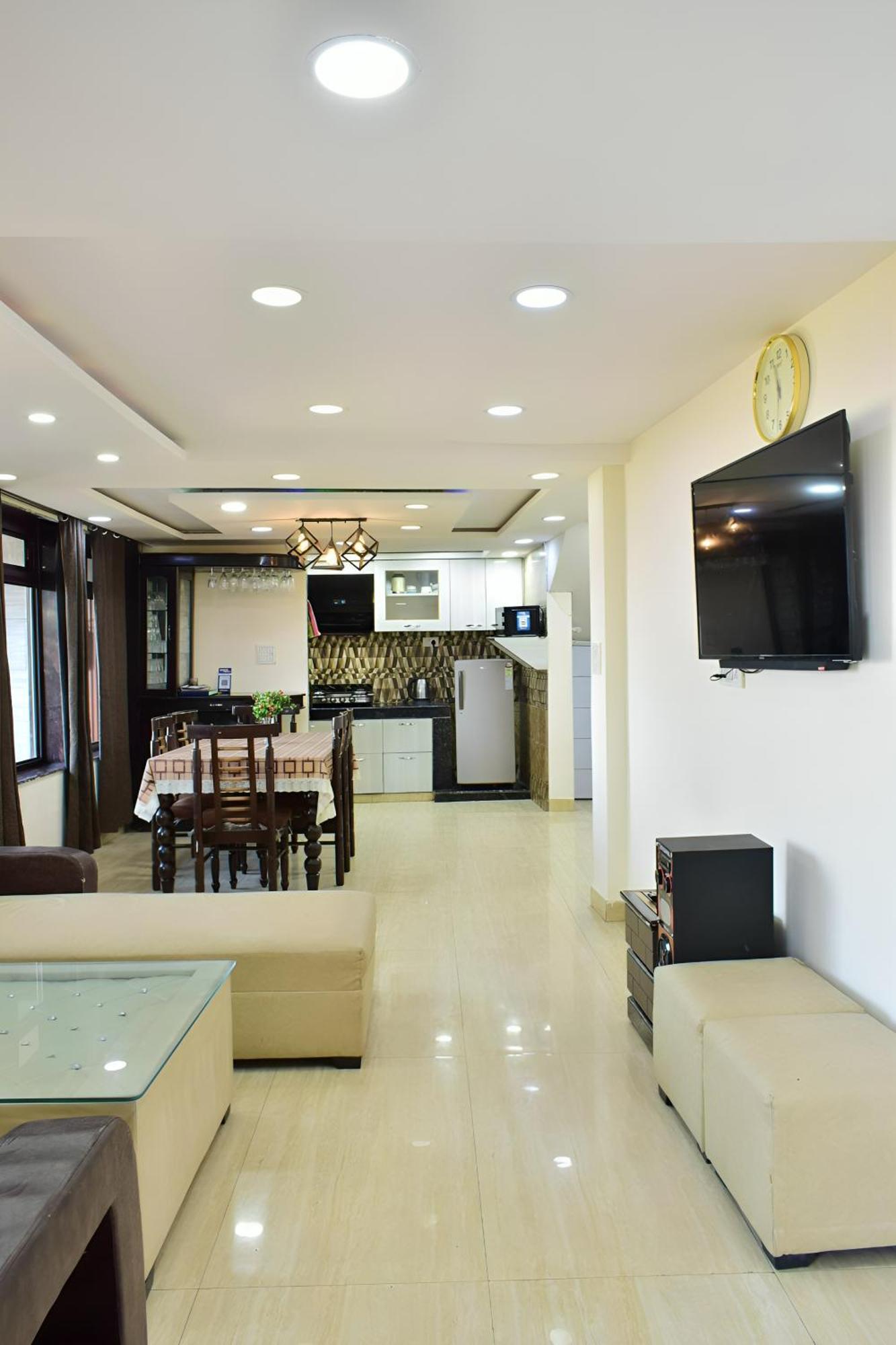Rudhraksh Villa 4Br- Perfect Vacay Villa 무소리에 외부 사진